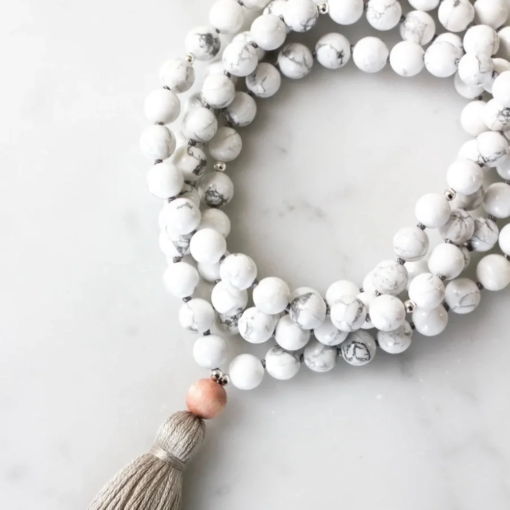 •THE BEAUTIFUL NOMAD• “calm” howlite gemstone mala necklace - Picture 4 of 9